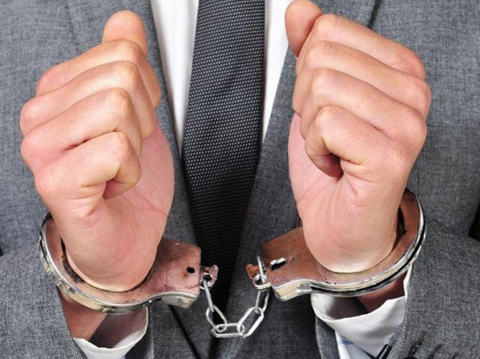 Gömrük Komitəsi təsdiqlədi: Rəis və daha 3 vəzifəli şəxsi saxlanıldı