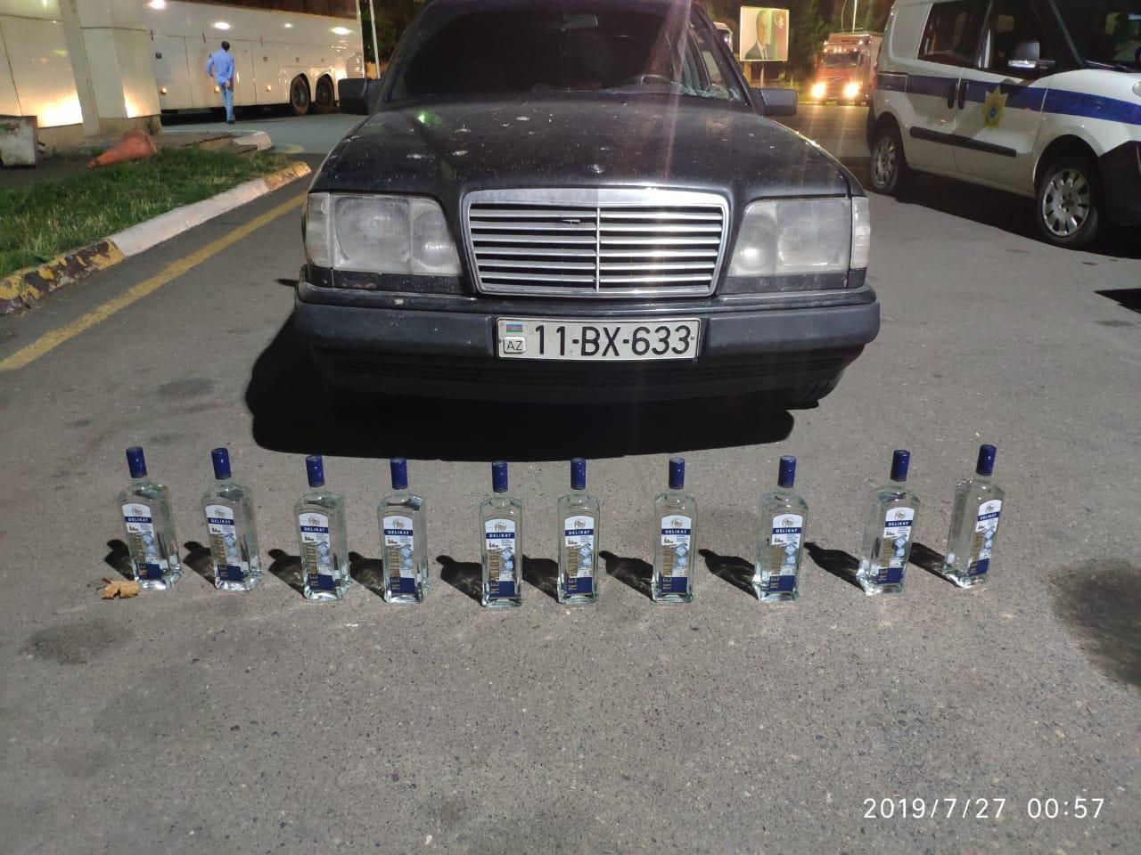 Azərbaycana qanunsuz yolla gətirilən siqaret və spirtli içkilər aşkarlandı - FOTO