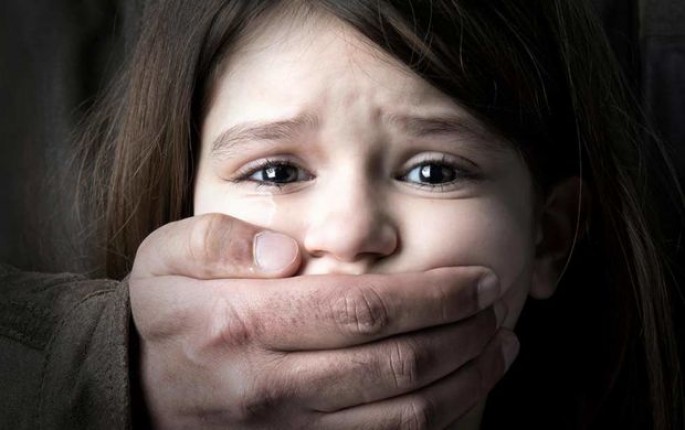 Pedofillərin cəzalandırılması: Kimyəvi, yoxsa cərrahi yol?