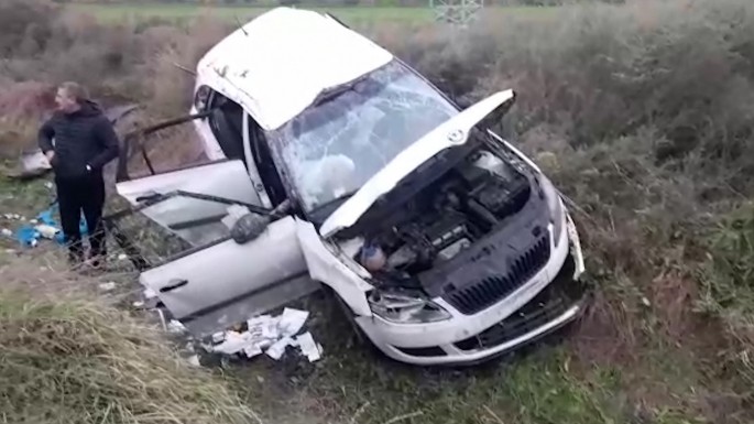 Biləsuvarda yol qəzası baş verib, xəsarət alanlar var  - VİDEO