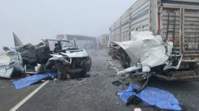 В Турции в ДТП погибли двое военнослужащих   - ФОТО