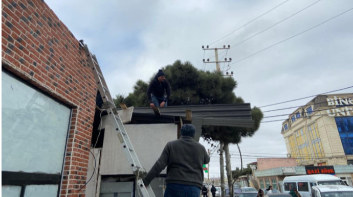Bakıda daha bir qanunsuz tikinti söküldü 
