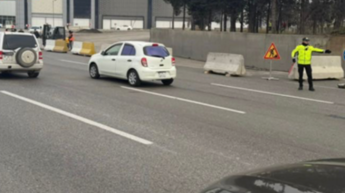 Вниманию водителей: движение на дороге Баку - Сумгайыт ограничено - ФОТО