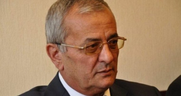 İsgəndər Həmidovun sürücüsü maşını ilə yoxa çıxdı