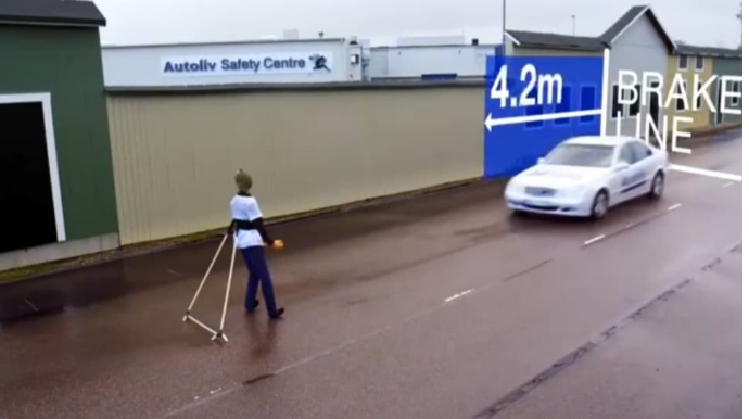 Maşınınızda bu sistem nasaz olsa, qəza baş verə bilər - VİDEO