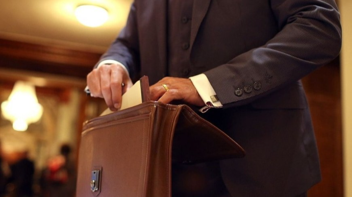 Kamil Hacıyev tutduğu vəzifəsindən AZAD OLUNDU  - FOTO