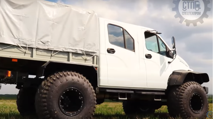 “QAZ”ın yük avtomobili yolsuzluq maşınına çevrildi  - VİDEO