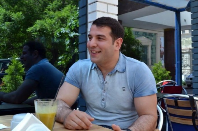 Prezident Elnur Məmmədlini təltif etdi