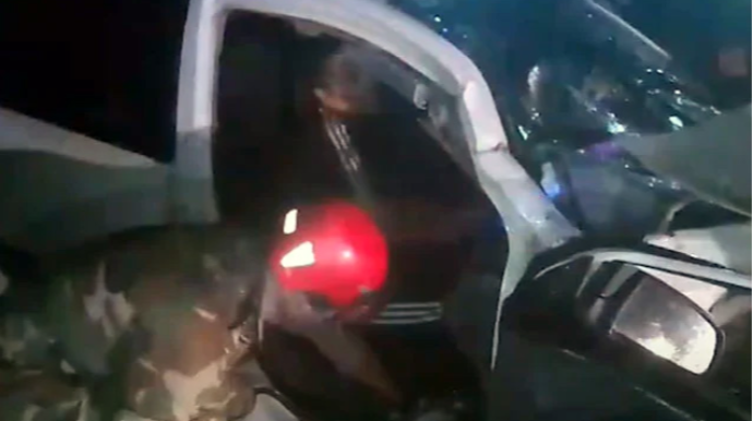 Qəzada 37 yaşlı qadın maşında sıxılı vəziyyətdə qaldı - VİDEO