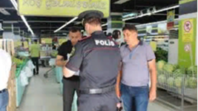 Şəkidə tibbi maskadan istifadə etməyən şəxslər 100 manat cərimələnib  - FOTO