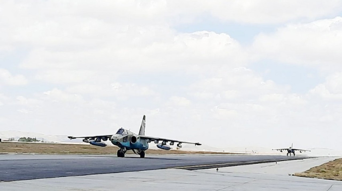 Azərbaycan Ordusunun hərbi təyyarələri havaya qaldırıldı - VİDEO