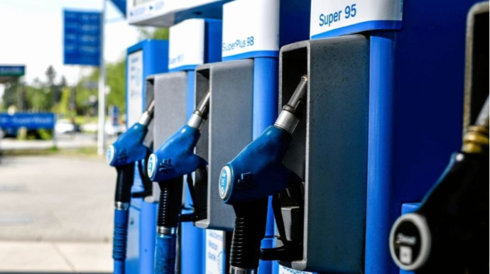 Bu ölkədə yanacağın qiymətləri rekord həddə çatıb 