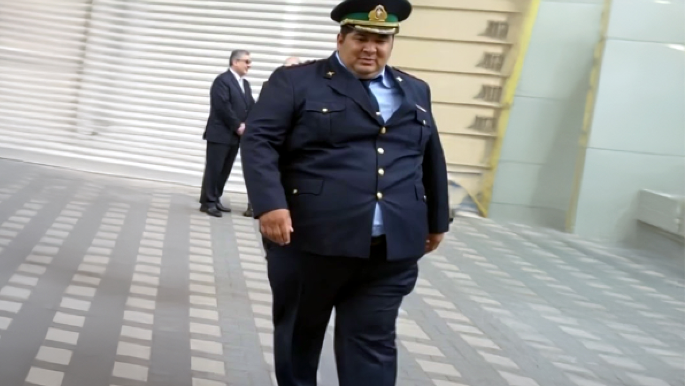 Gömrük generalı təqaüdə göndərildi