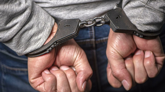 Bakıda restorandan 2350 manatlıq oğurluq edilib 