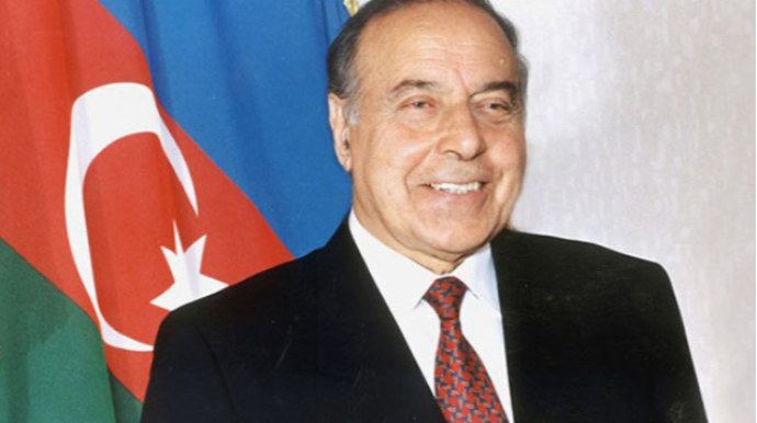 Heydər Əliyevin anadan olmasının 103-cü ildönümüdür 