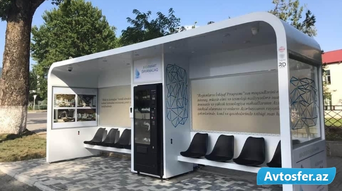Azərbaycanda sərnişinsiz və avtobussuz qalan smart tipli avtobus dayanacağı - VİDEO - FOTO