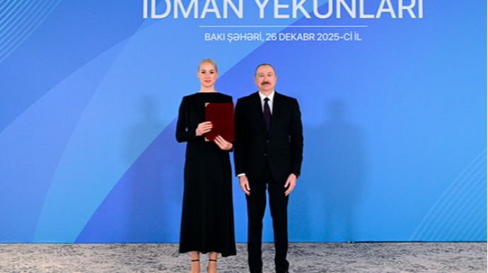 İlham Əliyev bu idmançılara ev verdi - FOTO