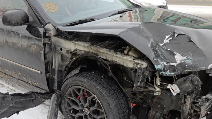 Дороги в Нахчыване обледенели:  движение транспорта затруднено - ВИДЕО