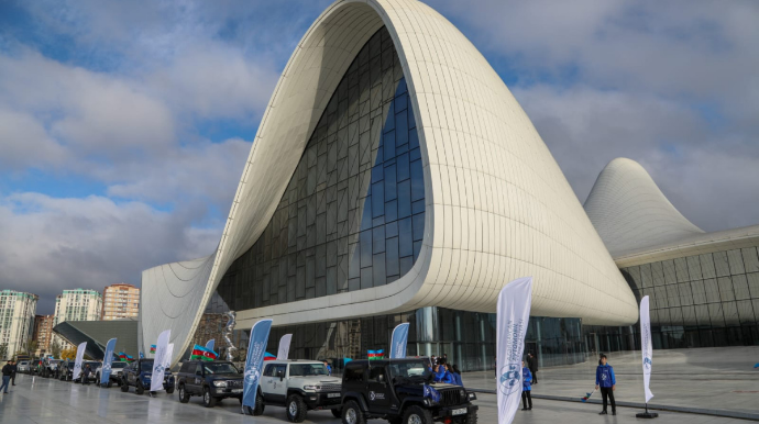 AAF yolsuzluq avtomobillərinin yürüşünü təşkil edib - VİDEO - FOTO