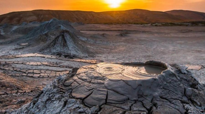 Qaradağda vulkan püskürməsi zamanı güclü qaz çıxışı müşahidə olundu