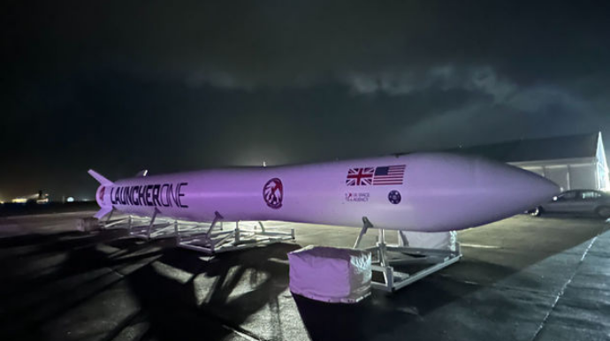 Первый запуск космических спутников с территории Британии завершился неудачей   - ФОТО