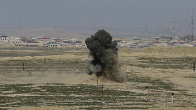 Şuşada traktor minaya düşüb, xəsarət alan var 