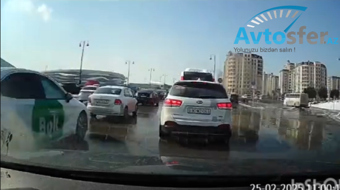 Tıxacı yaradan bəzi sürücülərdir - Bu da fakt - BELƏ ETMƏYİN! - VİDEO  