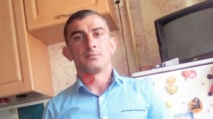 Polislər azərbaycanlı gəncin evinə girdi - Birini bıçaqla öldürdü - FOTO