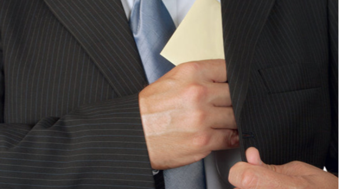 “Açığı, heç icra başçısı olmaq istəmirdim” - Yarım milyon itirən iş adamı 