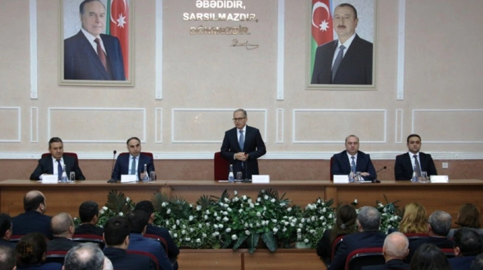 Bakı rayonlar qarlı havalara hazırdır - Cavabdeh şəxslər təyin edildi 