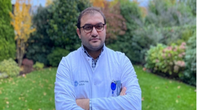 "Yanlış fikirlər pandemiya ilə mübarizəni çətinləşdirir" - Həkimdən XƏBƏRDARLIQ 