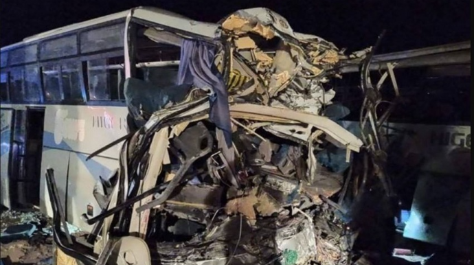 Əlcəzairdə ağır yol qəzası olub, onlarla ölən var