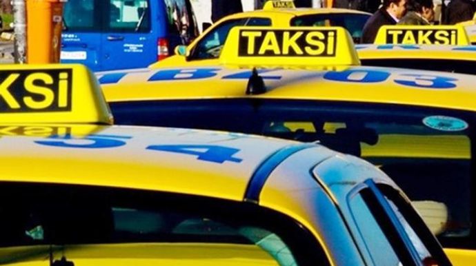 "Bəziləri qadınlarla tanış olmaq üçün taksi fəaliyyəti ilə məşğul olur" 