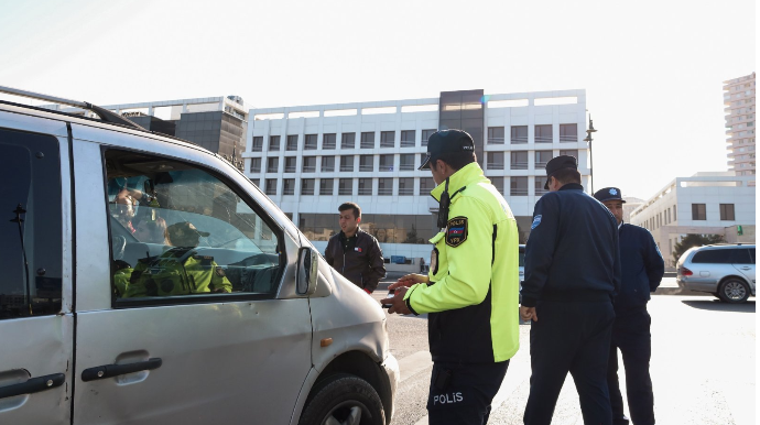 DYP və AYNA qanunsuz sərnişin daşımalarına qarşı reyd keçirib - FOTOLAR 