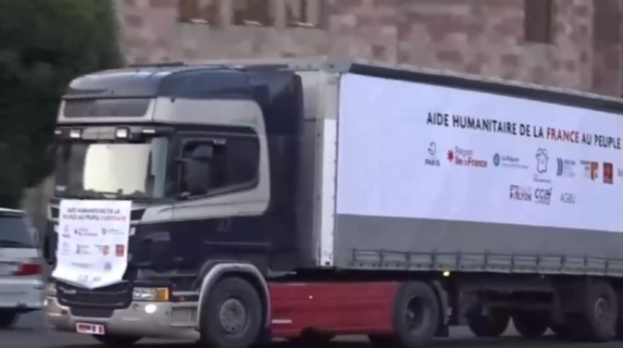 Makronun TIR şousu Ermənistanda – VİDEO   