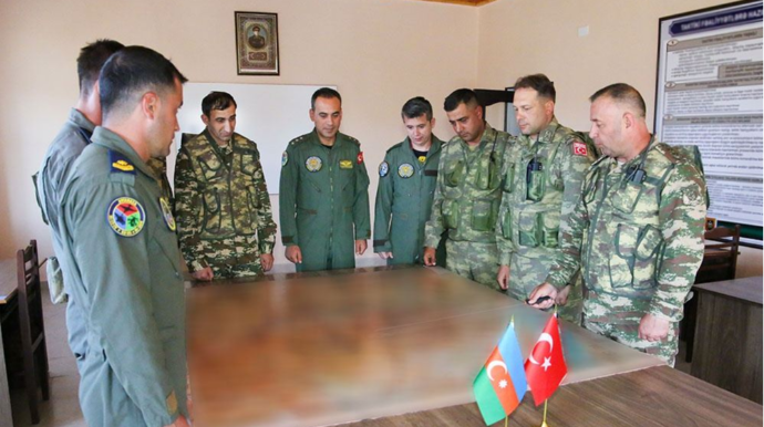 Naxçıvanda keçirilən Azərbaycan-Türkiyə birgə genişmiqyaslı təlimləri davam edir - FOTO + VİDEO 