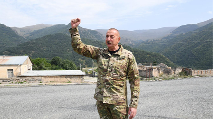 Bu hərbçilər təltif edildi - Siyahı 