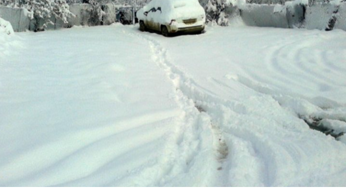 12 ildir yağış yağmayan bölgə “ağ örpəyə” büründü