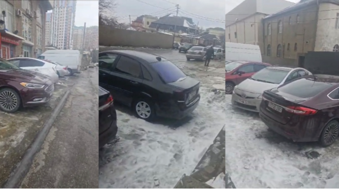 Səkini parkinqə çevirən sürücülər piyadaların həyatını təhlükəyə atırlar  - VİDEO