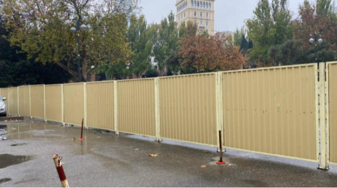 Bakının "məşhur" parkinqi bağlanıb - Təmir işləri aparılacaq - FOTO