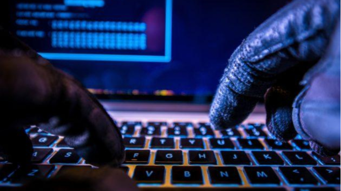 Dövlət informasiya saytlarına kütləvi hücumlar var - Rəsmi 