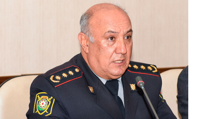 Vaqif Əsədov: “Avtomobildən çölə zibil atmaq inzibati xətadır” 