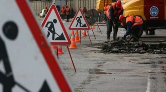 Bu prospektdə hərəkət qismən məhdudlaşdırılır - Sürücülərin diqqətinə! 