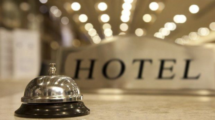 В бакинском отеле избили трансгендеров