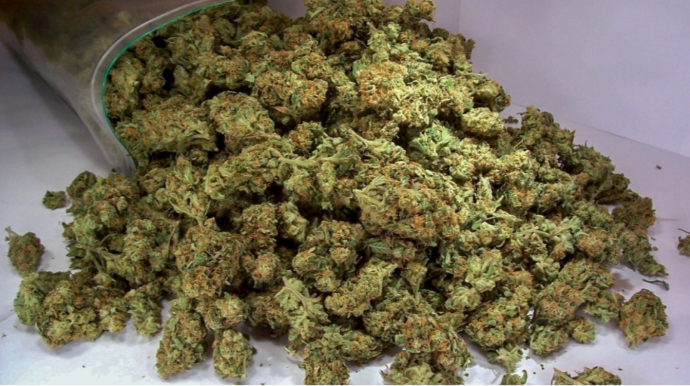 Polis külli miqdarda narkotik vasitə aşkar etdi