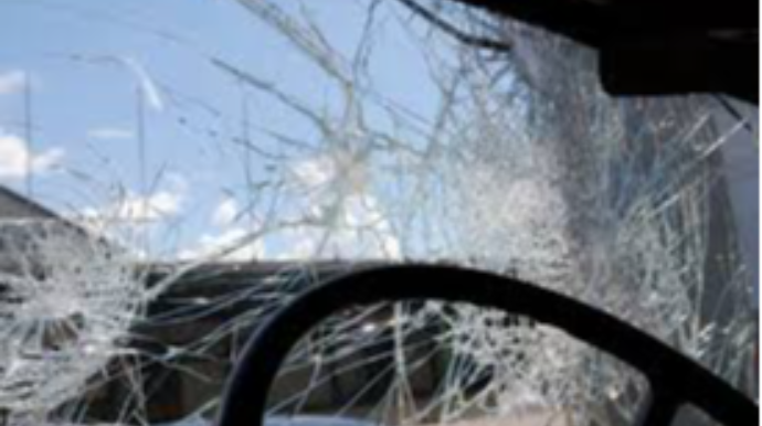 Üç nəqliyyat vasitəsi toqquşdu - 23 nəfər yaralandı 