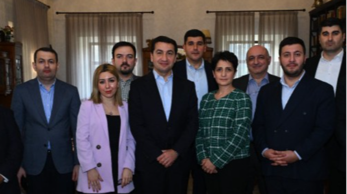 Hikmət Hacıyev Bakıya gələn erməni nümayəndəyə bunu deyibmiş 