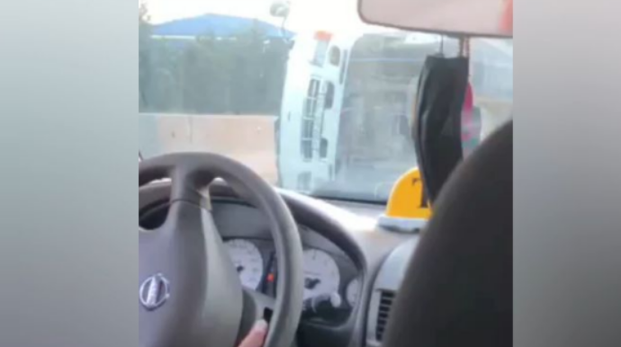 Bakı-Şamaxı yolunda yük avtomobili aşdı - VİDEO 