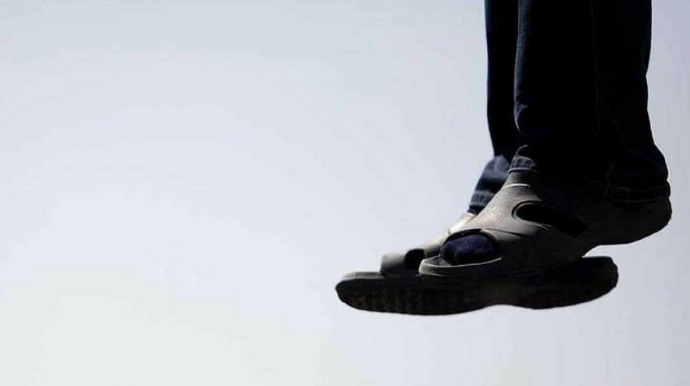 Ucarda 12 yaşlı yeniyetmə intihar edib