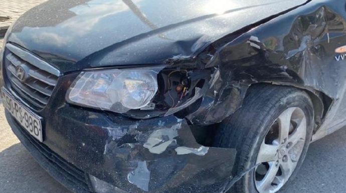 Sumqayıtda iki avtomobil toqquşdu